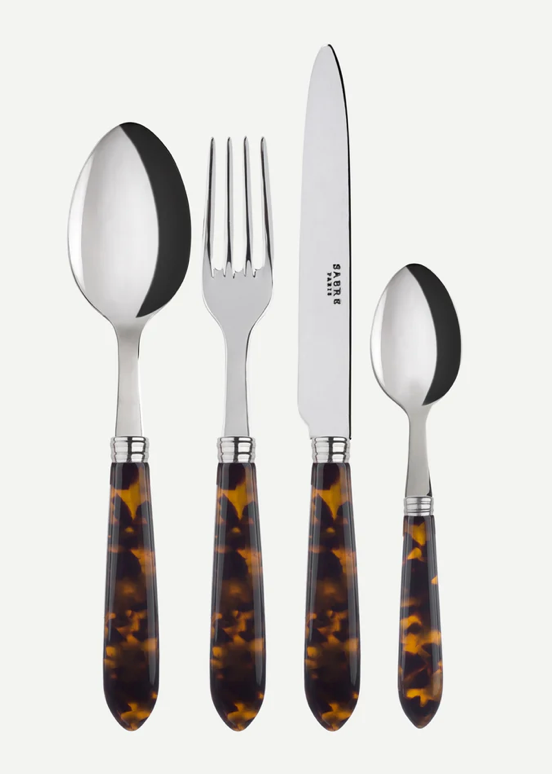 Set de 24 cubiertos (6 personas)
